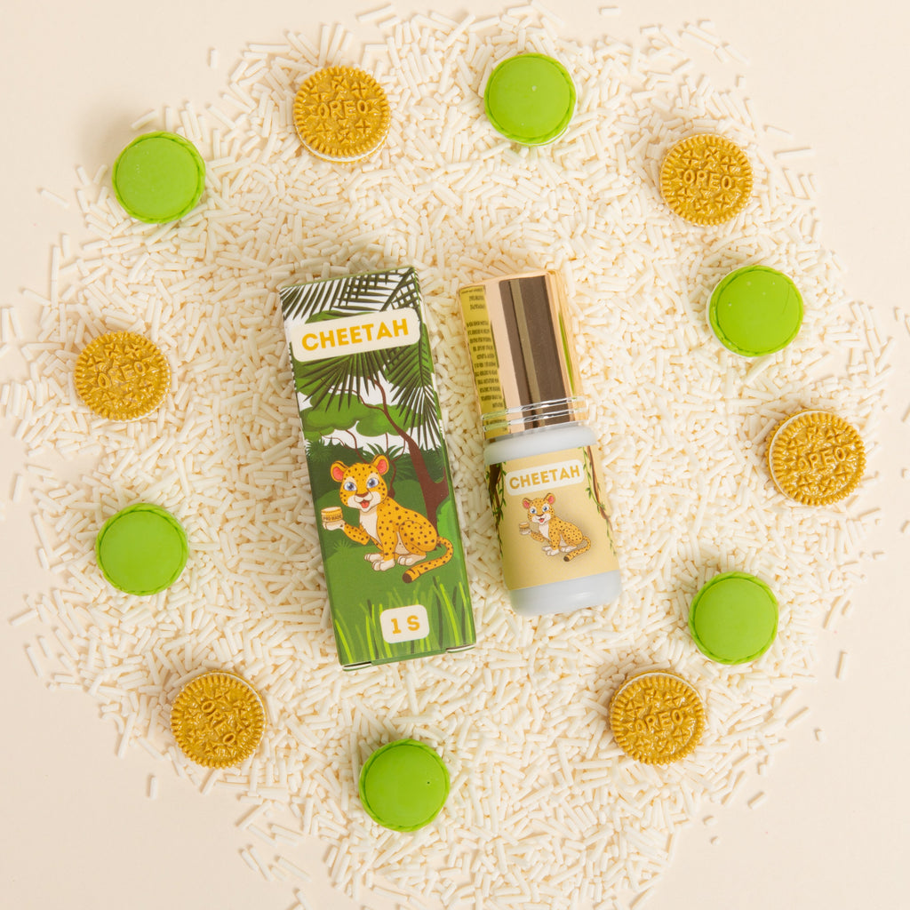 Lash Oasis Cheetah lash adhesive